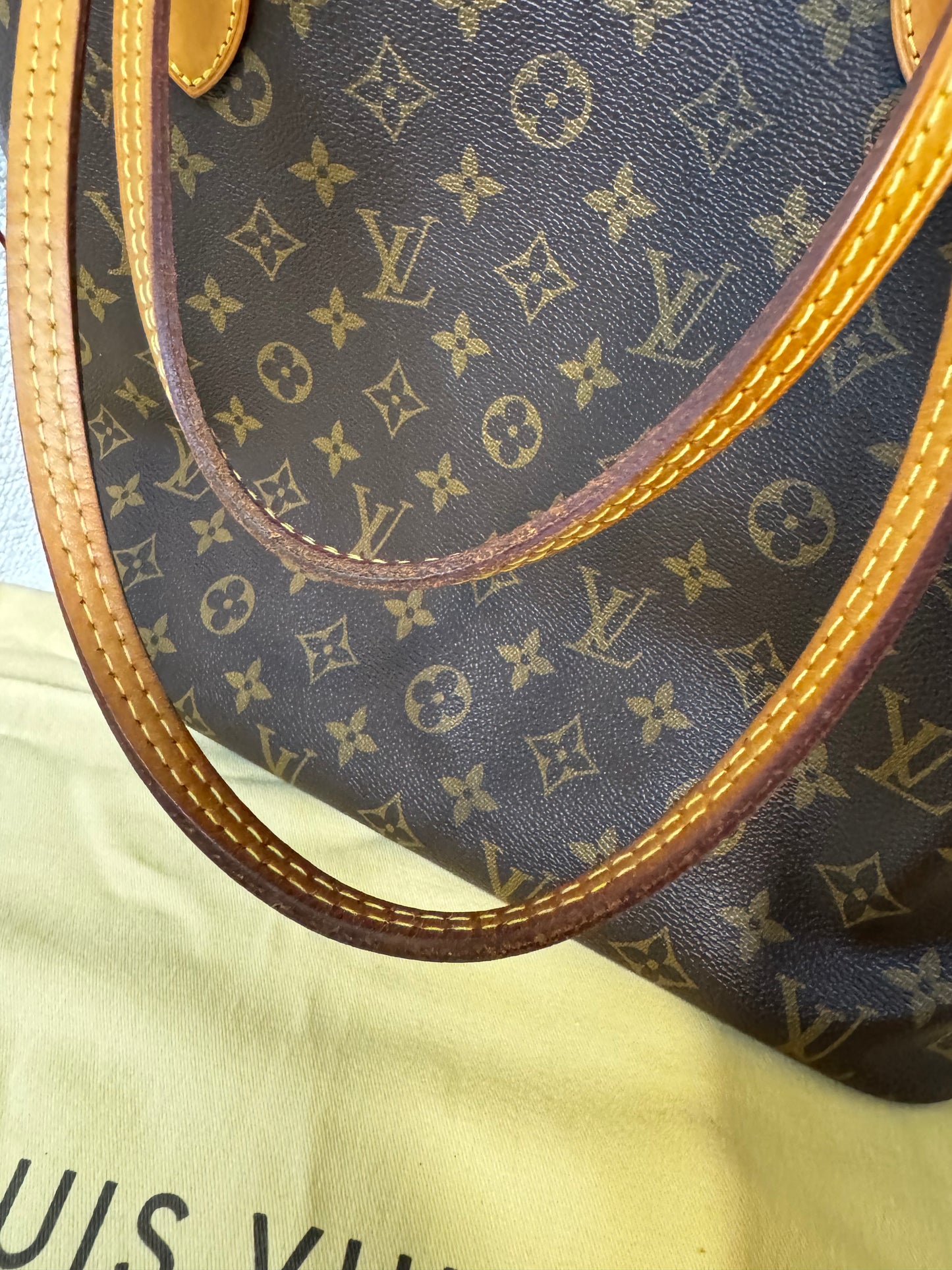 Preloved Authentic Louis Vuitton Neverfull GM