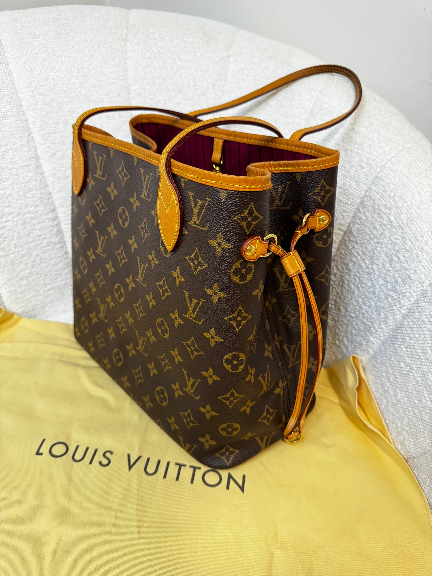 Preloved Authentic Louis Vuitton Neverfull GM